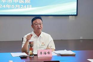 瓜帅：和菲利普斯谈过外租，但他想要留队